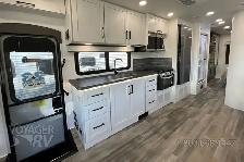 2026 Jayco Greyhawk 29MV - Photo 10