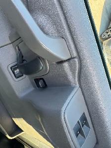 2018 GMC Savana 2500 135, 6.0L V8, Cruise Control, Power Windows - Photo 13