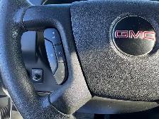 2018 GMC Savana 2500 135, 6.0L V8, Cruise Control, Power Windows - Photo 15