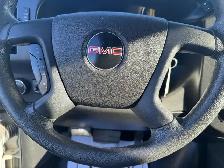2018 GMC Savana 2500 135, 6.0L V8, Cruise Control, Power Windows - Photo 17