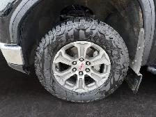 2024 GMC Sierra 1500 SLT Crew Cab Short Box 4-Wheel Drive SLT - Photo 11