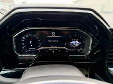 2024 GMC Sierra 1500 SLT Crew Cab Short Box 4-Wheel Drive SLT - Photo 16