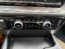 2024 GMC Sierra 1500 SLT Crew Cab Short Box 4-Wheel Drive SLT - Photo 19