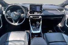2021 Toyota RAV4 AWD | LEATHER | SUNROOF | TOUCHSCREEN | - Photo 4