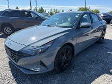 2022 Hyundai Elantra Preferred