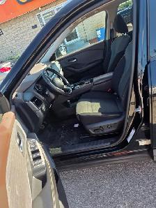 2021 Nissan Rogue SV - Photo 5