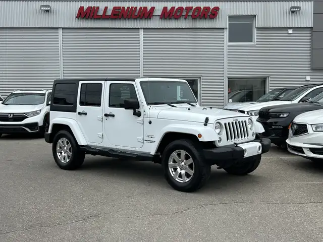 2016 Jeep Wrangler UNLIMITED SAHARA 4X4 - AUTOMATIC/NAVIGATION/H