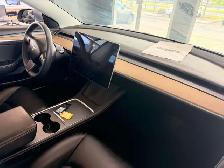 2022 Tesla Model 3 Long Range - Photo 7