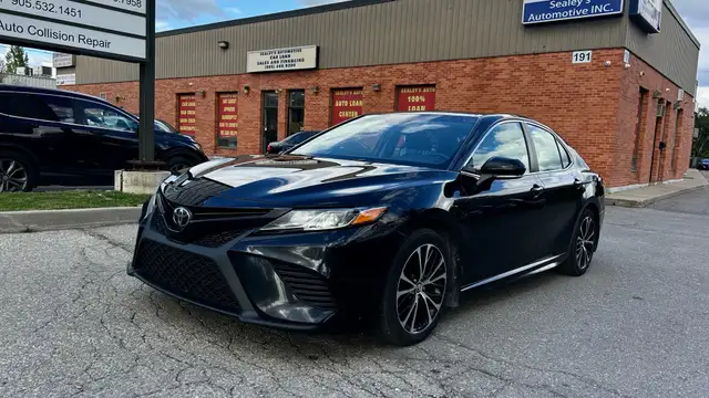 2018 Toyota Camry XSE -NO ACCIDENT-SUNROOF-BLIND SPOT MONITOR- L