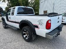 2011 Ford F-250 XL | 4WD | 6.2L V8 | DOUBLE-CAB - Photo 3
