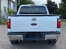 2011 Ford F-250 XL | 4WD | 6.2L V8 | DOUBLE-CAB - Photo 4