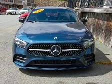2022 Mercedes-Benz A-Class PANORAMIC SUNROOF | LEATHER | ALLO... - Photo 3