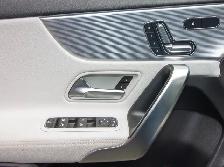 2022 Mercedes-Benz A-Class PANORAMIC SUNROOF | LEATHER | ALLO... - Photo 15