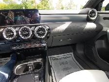 2022 Mercedes-Benz A-Class PANORAMIC SUNROOF | LEATHER | ALLO... - Photo 21
