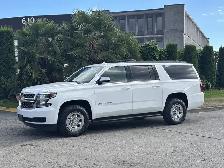 2018 Chevrolet Suburban 4x4 Automatic - Photo 5