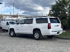 2018 Chevrolet Suburban 4x4 Automatic - Photo 7