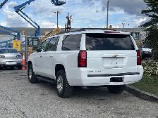2018 Chevrolet Suburban 4x4 Automatic - Photo 8