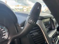 2018 Chevrolet Suburban 4x4 Automatic - Photo 20