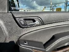 2018 Chevrolet Suburban 4x4 Automatic - Photo 40