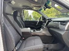 2018 Chevrolet Suburban 4x4 Automatic - Photo 41