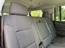 2018 Chevrolet Suburban 4x4 Automatic - Photo 48