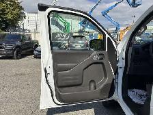 2015 Nissan Frontier 4x4 6 Foot Pickup - Photo 11