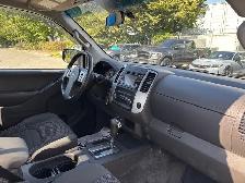 2015 Nissan Frontier 4x4 6 Foot Pickup - Photo 34