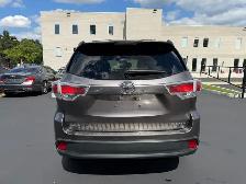 2016 Toyota Highlander AWD 4dr XLE - Photo 5