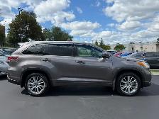 2016 Toyota Highlander AWD 4dr XLE - Photo 6