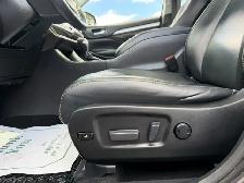 2016 Toyota Highlander AWD 4dr XLE - Photo 17