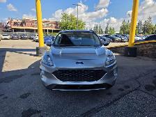 2021 Ford Escape Escape AWD Comfortable,tech-forward - Photo 2