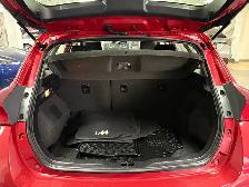 2017 Toyota COROLLA iM 4dr HB Man - Photo 11