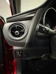 2017 Toyota COROLLA iM 4dr HB Man - Photo 21