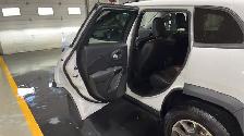 2019 Jeep Cherokee - Photo 12