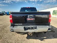 2017 GMC Sierra 2500HD - Photo 6