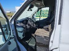 2019 Ford Transit - Photo 13