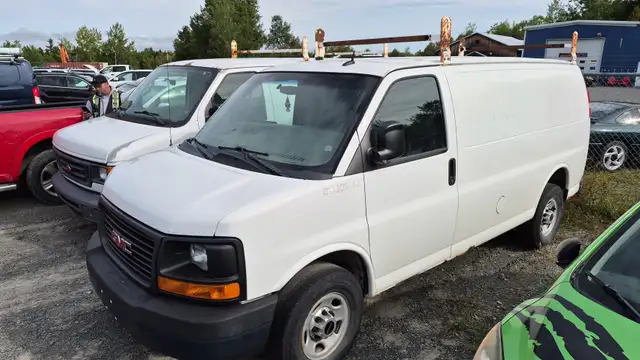 2014 GMC Savana