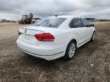 2013 Volkswagen Passat - Photo 4
