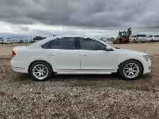 2013 Volkswagen Passat - Photo 8