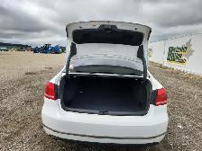 2013 Volkswagen Passat - Photo 16