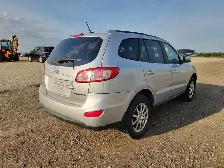 2010 Hyundai SANTA FE - Photo 4