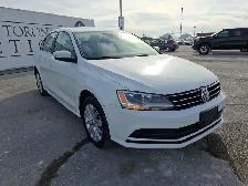 2016 Volkswagen Jetta - Photo 3