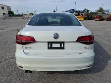2016 Volkswagen Jetta - Photo 6