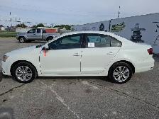 2016 Volkswagen Jetta - Photo 8