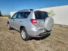 2010 Toyota RAV4 - Photo 3