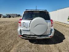 2010 Toyota RAV4 - Photo 6