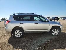2010 Toyota RAV4 - Photo 7