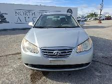 2010 Hyundai ELANTRA - Photo 2