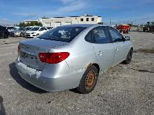 2010 Hyundai ELANTRA - Photo 5