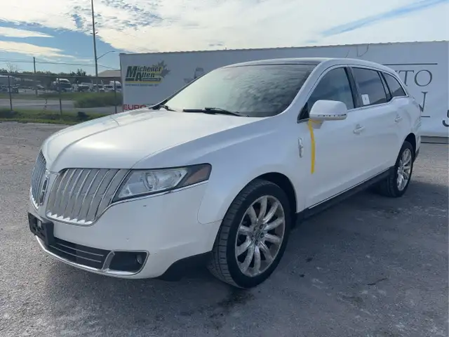 2012 Lincoln MKT
